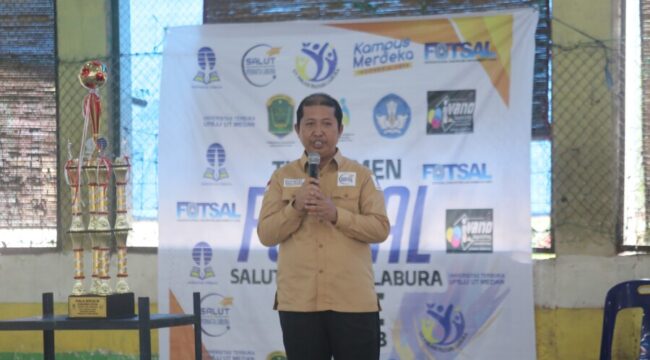 Kepala UT Labura Dedi Aksaris Arief MPd saat memberikan Arahan kepada seluruh peserta (Foto: Dika/Bundarantimes)