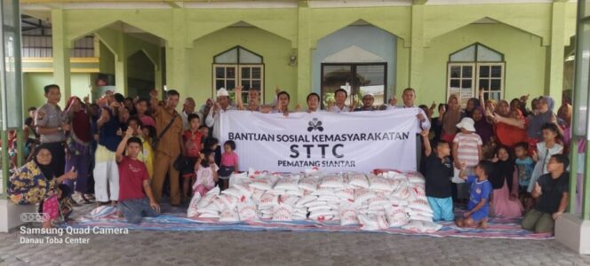 
 PT STTC Bagikan 1.318 Paket Beras ke Masjid, Gereja dan Panti Asuhan