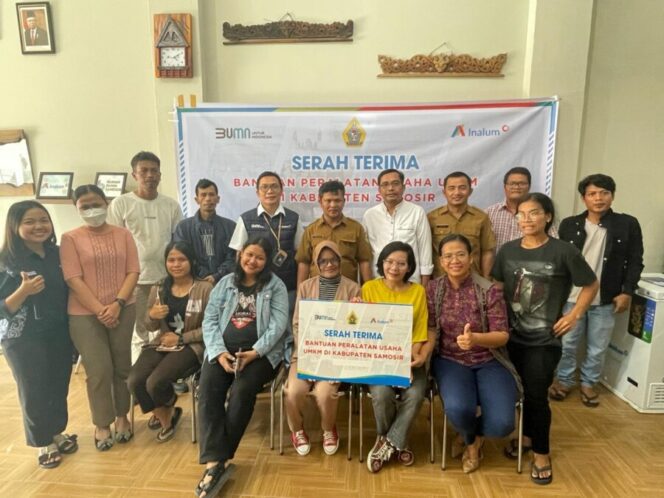 
 INALUM dan Rumah BUMN Samosir Hadirkan Produk Kreatif Bahan Baku Eceng Gondok dari Sumut