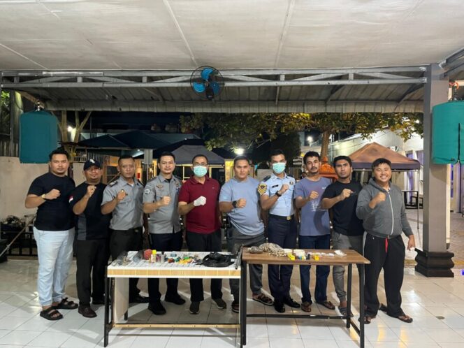 
 Gelar Razia, Kalapas : Kami Pastikan Situasi Aman dan Kondusif