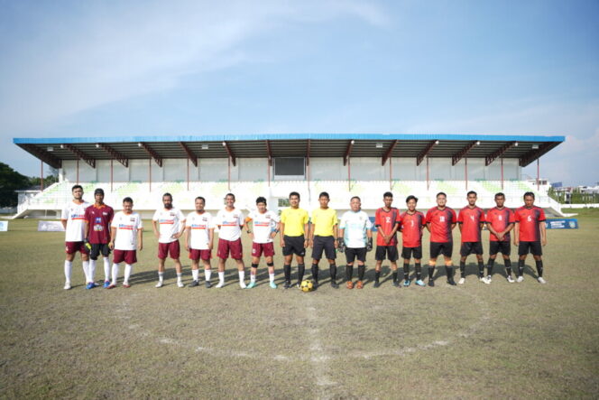 
 Apresiasi Semangat Jurnalis Batubara FC, Bupati Bahar : Kita Buat Even Di Batubara Khusus Jurnalis