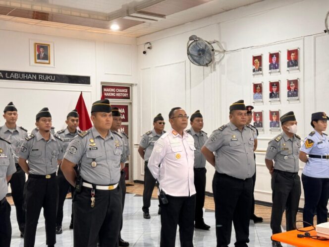 
 Lapas Labuhan Ruku Ikuti Apel Bersama Secara Virtual
