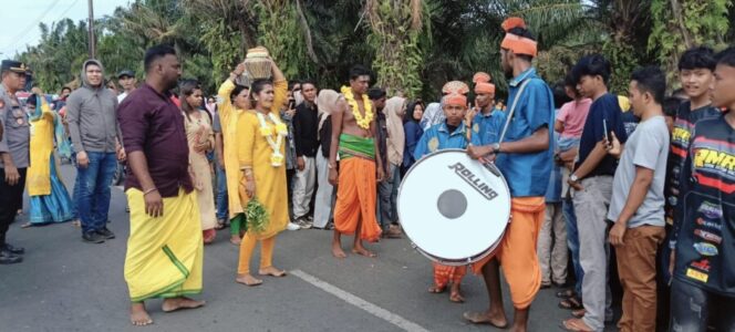 
 Kapolsek Lima Puluh dan Jajaran Melakukan Pengamanan Ritual Umat Hindu