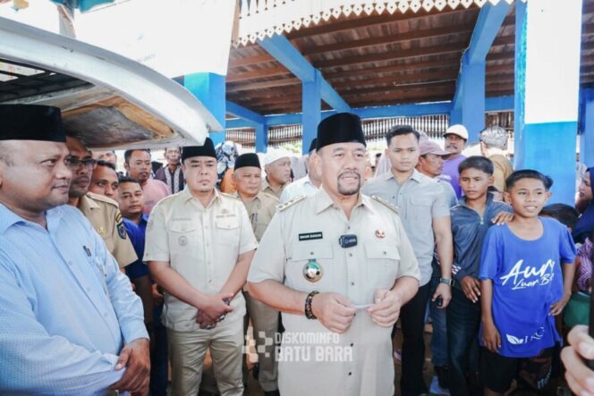
 Bupati Batu Bara ‘Berlayar’ Ke Tanjung Tiram, Bapenda Konsisten Berikan Pelayanan