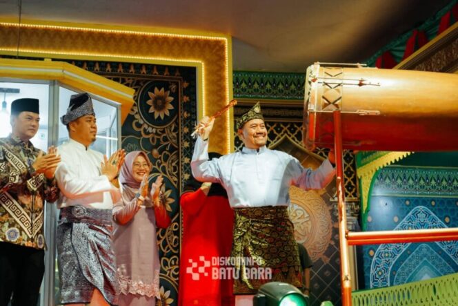 
 Bupati Baharuddin Siagian Tutup MTQ Ke XVIII