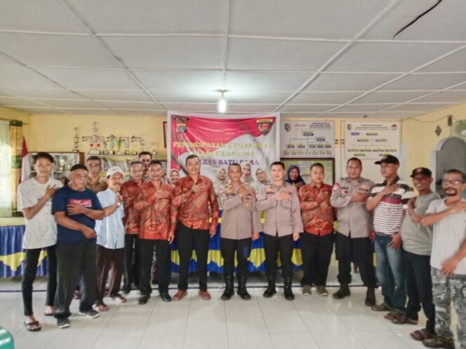 
 Polres Batu Bara Gelar Sosialisasi Sat Kamling di Desa Mangkai Baru