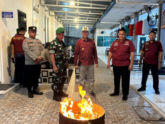 
 Lapas Labuhan Ruku, TNI dan Polri Gelar Razia Hunian
