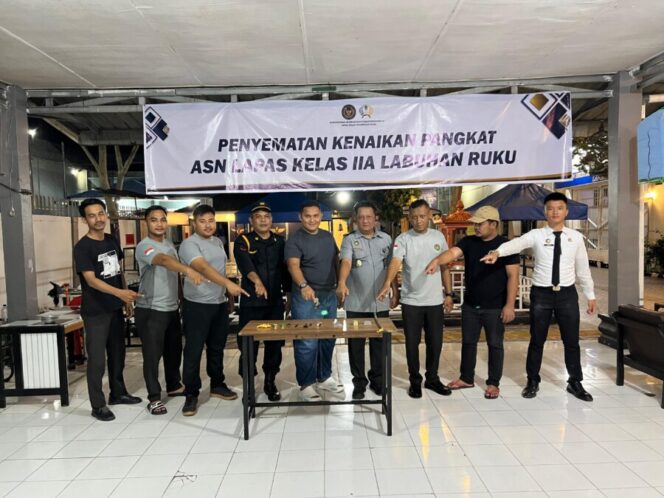 
 Lapas Labuhan Ruku Gencarkan Deteksi Dini, Gelar Razia di Blok Hunian