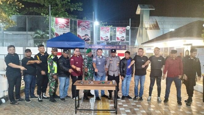 
 Wujudkan Lapas Labuhan Ruku Zero Halinar, Lapas Gelar Razia Gabungan Bersama TNI dan Polri
