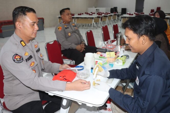 Donor Darah Serentak Polres Batu Bara Peringati HUT Humas Polri ke-74