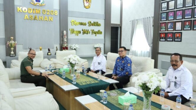 
 Kalapas Labuhan Ruku Disambut Kasdim Asahan, Bahas Pelatihan Taktis dan Pembinaan Nasionalisme