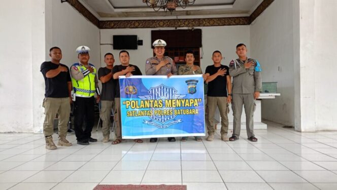 
 Satlantas Polres Batu Bara Gelar “Polantas Menyapa” di Kantor Satpol PP