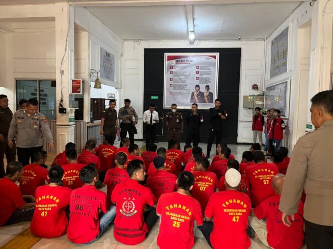 
 Polres Batu Bara Amankan Sidang Tahanan