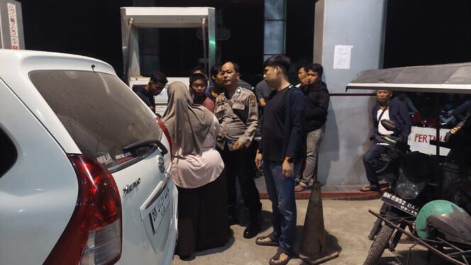 
 Polsek Lima Puluh Patroli dan Monitor BBM di SPBU Simpang Gambus