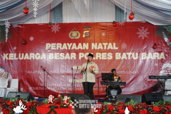 
 Bupati dan Wakil Bupati Batu Bara Hadiri Perayaan Natal Polres Batu Bara Tahun 2025   