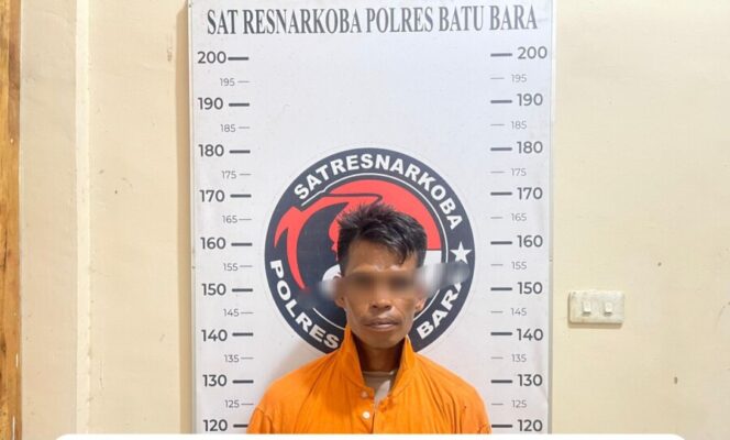 
 Polres Batu Bara Ungkap Kasus Narkotika, Amankan 12,33 Gram Sabu di Tanjung Tiram