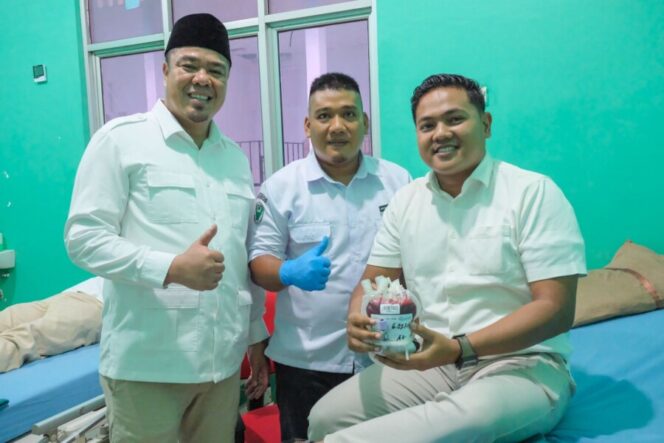 
 Aksi Nyata di HUT Gerindra ke 18, Ketua PC TIDAR Batu Bara Turun Langsung Donor Darah