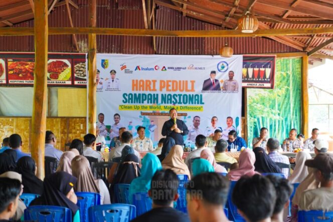 
 Peringati Hari Peduli Sampah Nasional 2026 Bupati Batu Bara Pimpin Penanaman Pohon di Pantai Datuk