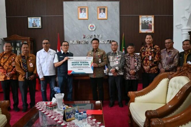 
 INALUM Salurkan Bantuan Rehabilitasi Gereja Terdampak Banjir di Humbang Hasundutan
