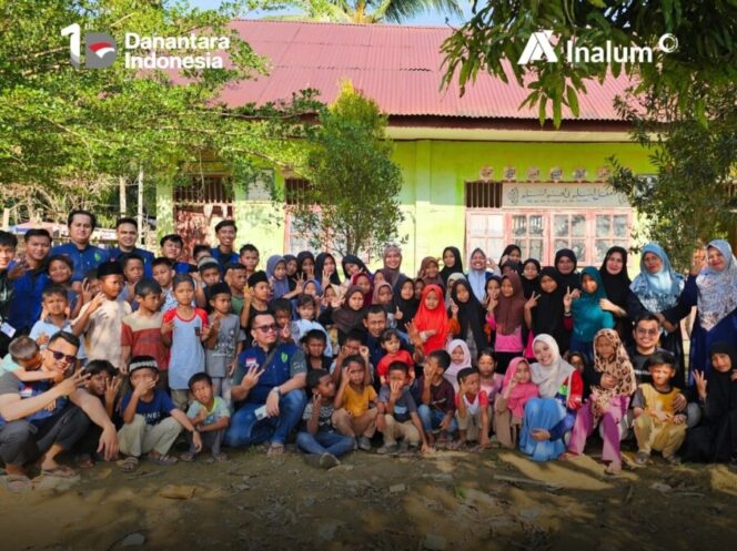 
 Relawan INALUM Tempuh 8 Jam Perjalanan Darat Salurkan Bantuan ke Desa Sulum Aceh Tamiang