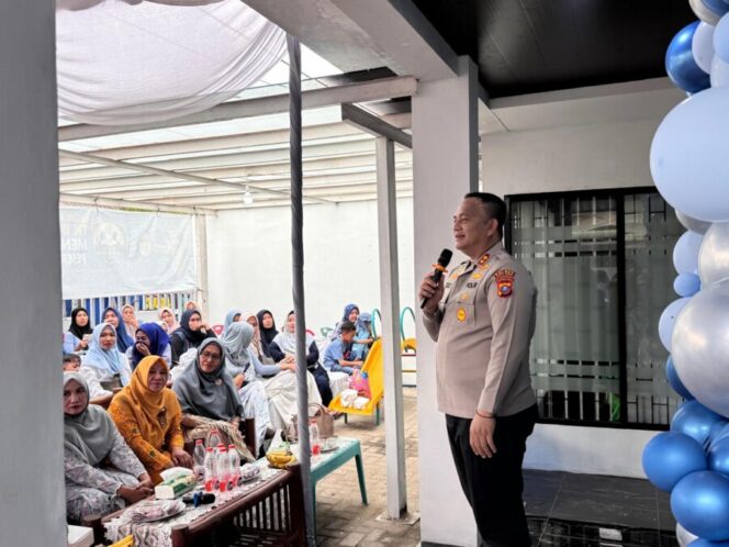 
 Kapolres Batu Bara Hadiri Grand Opening TK Insan Berbudi di Lima Puluh