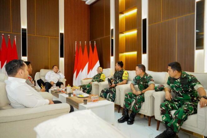 
 Sambut Tim Wasev TMMD ke-129, Bupati Batu Bara Perkuat Komitmen Bangun Desa Bersama TNI