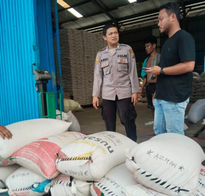
 Polres Batu Bara Kembali Distribusikan 11,067 Ton Jagung ke Bulog Asahan
