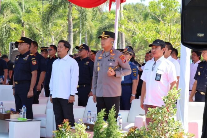
 Kapolres Batu Bara Hadiri Apel Gabungan Operasi Pengawasan Perairan Batu Bara dan Sergai