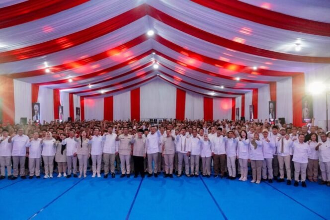 
 Ketua DPC Partai Gerindra, Syafrizal dan Bupati Batu Bara Baharuddin siagian menghadiri Diklat Laskar Gerindra di sibolangit.