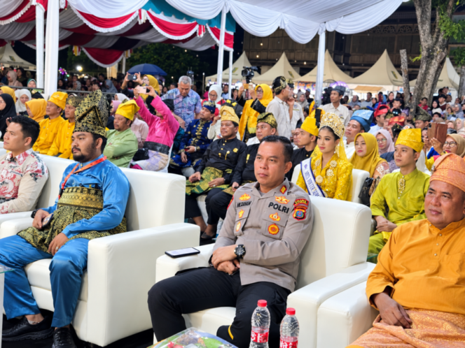 
 Polres Batu Bara Hadiri Opening Ceremony Gebyar Batu Bara Bertanjak Jilid VII Tahun 2026